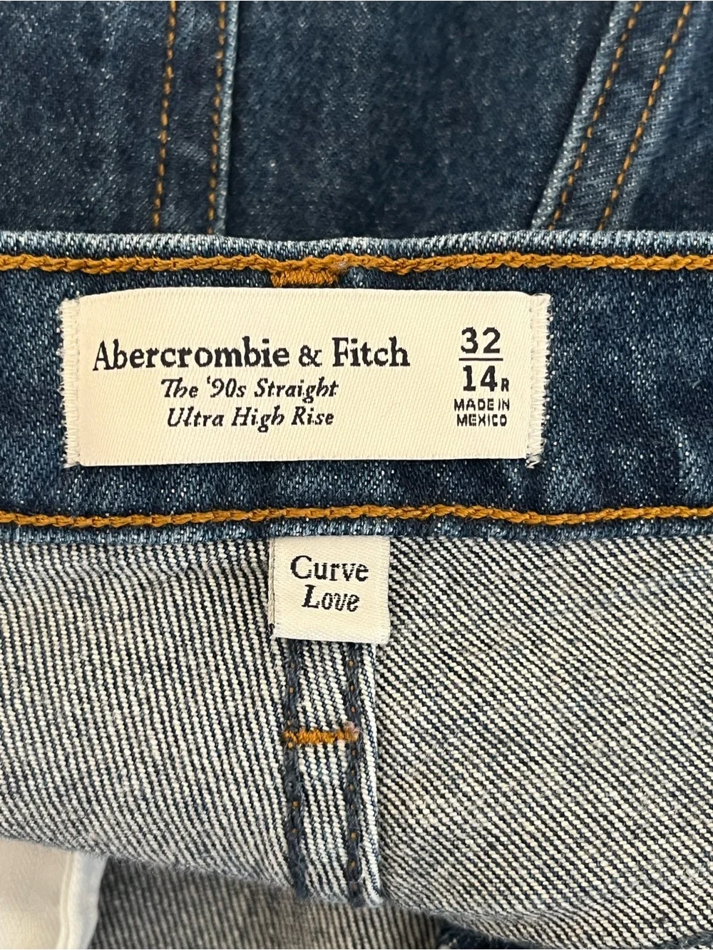 Abercrombie & Fitch '90s Straight Ultra High Rise Jeans Curve Love Size 14 / 32